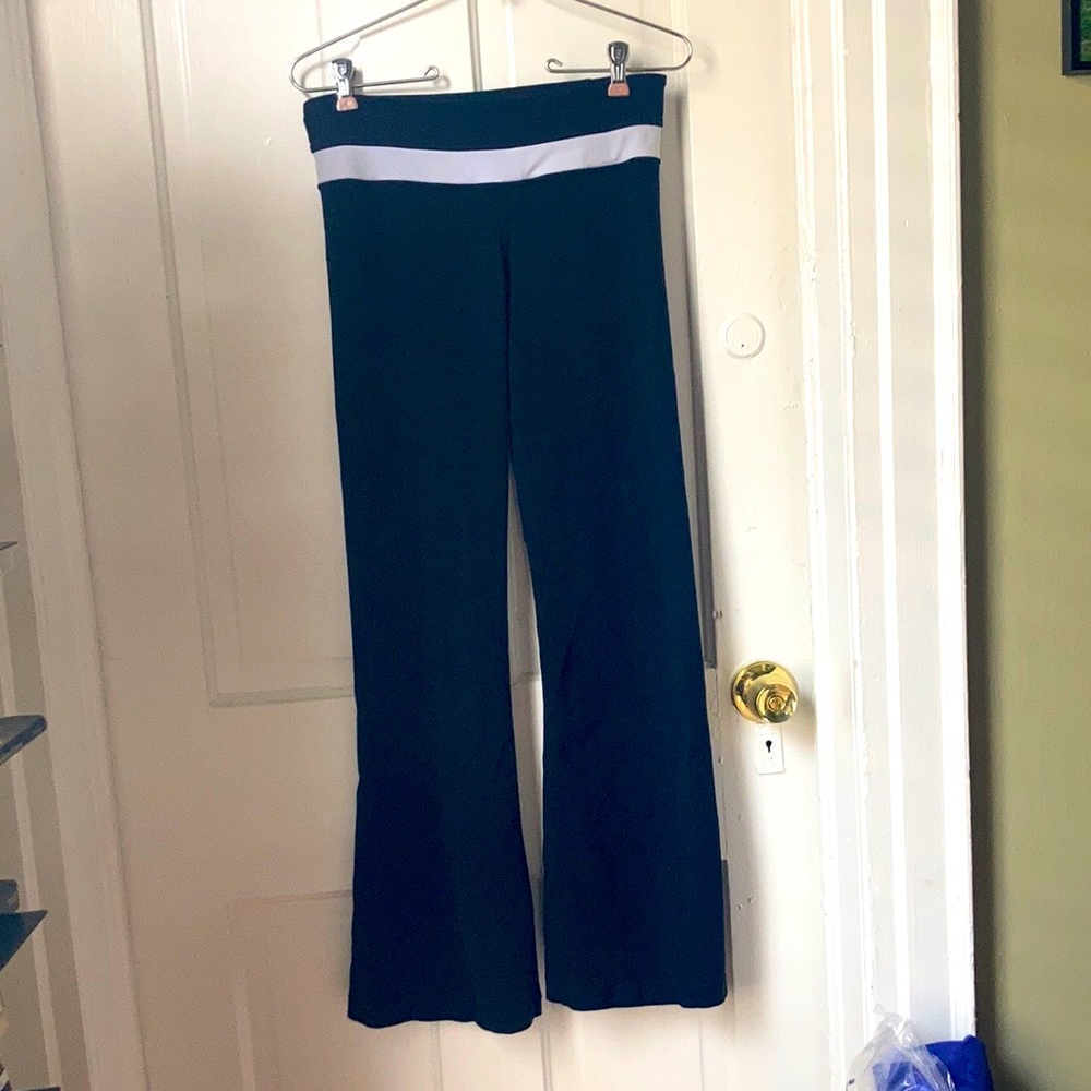 Lulu Lemon Groove Yoga Pants